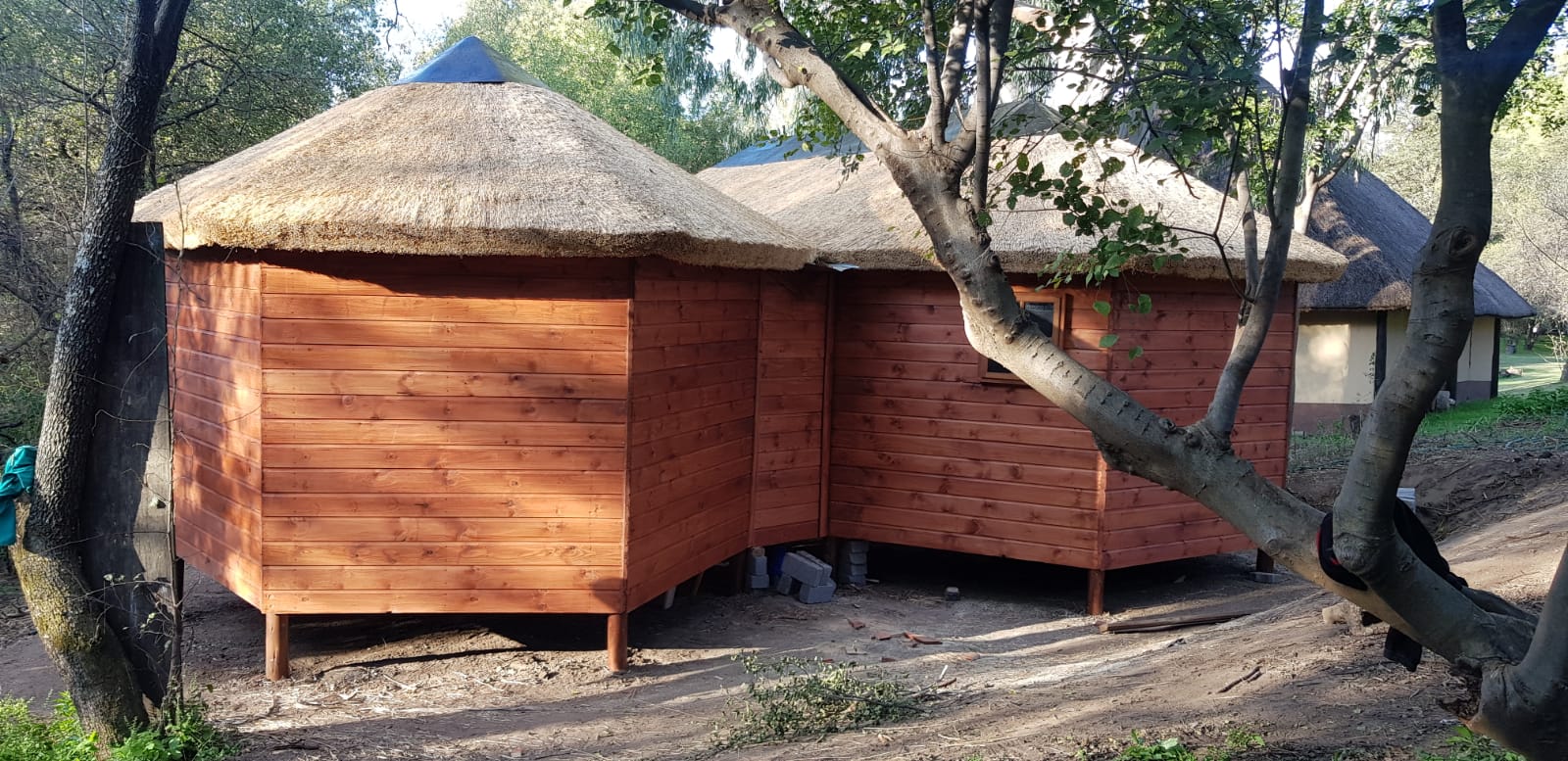 Units joined together (6)